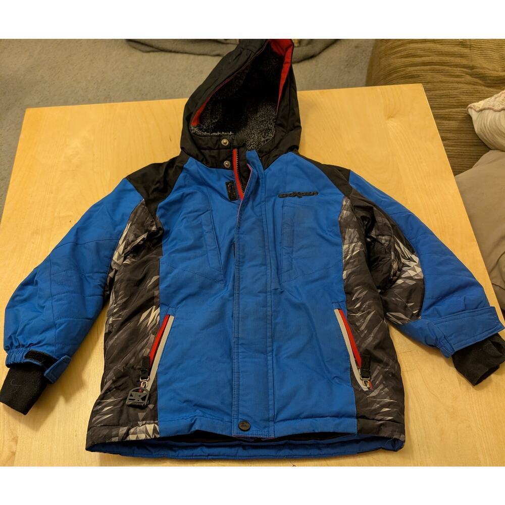 ♥️Boys 5/6 ZeroXposur Jacket